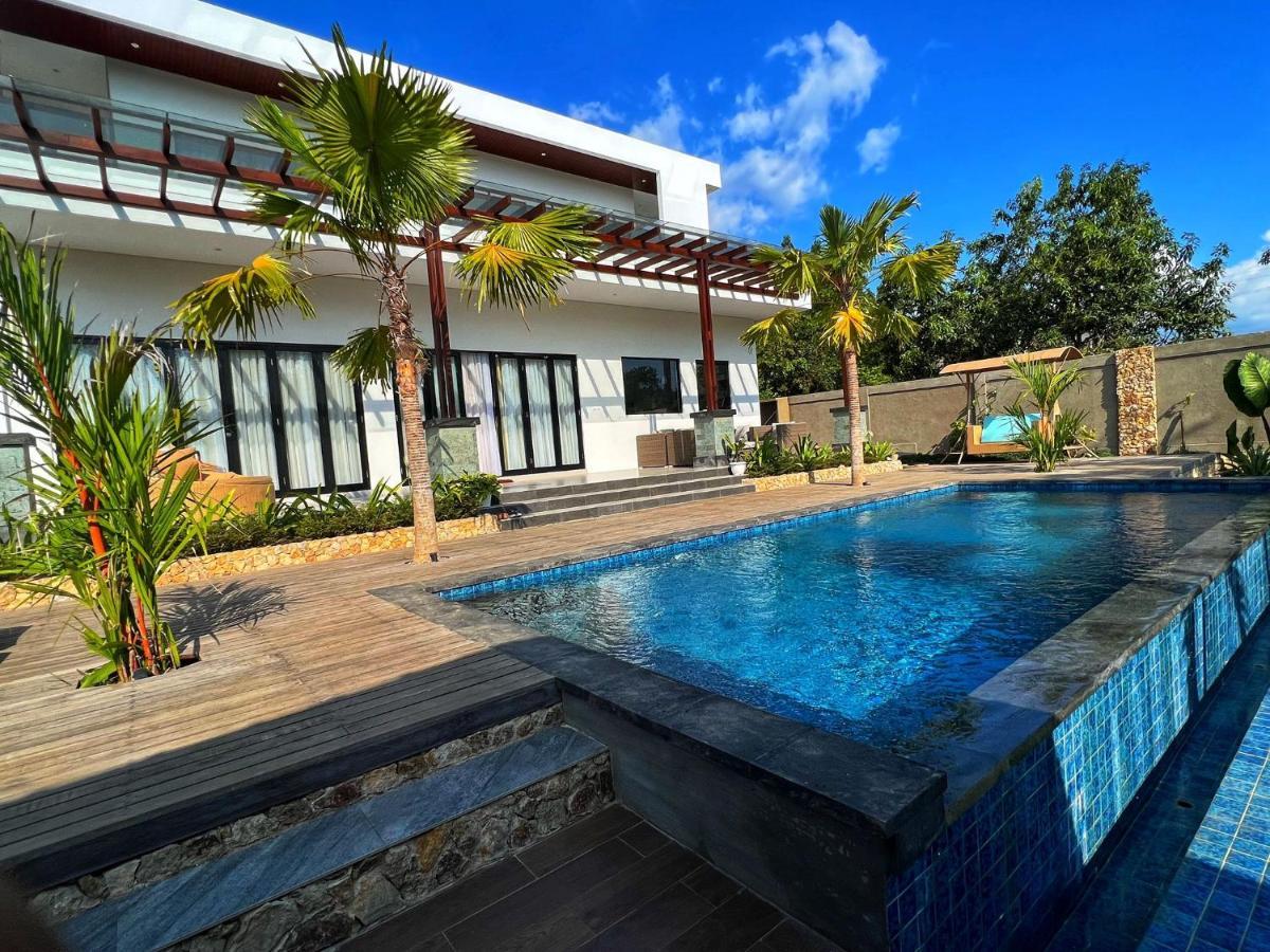 Villa Niang Ando Labuan Bajo Kültér fotó